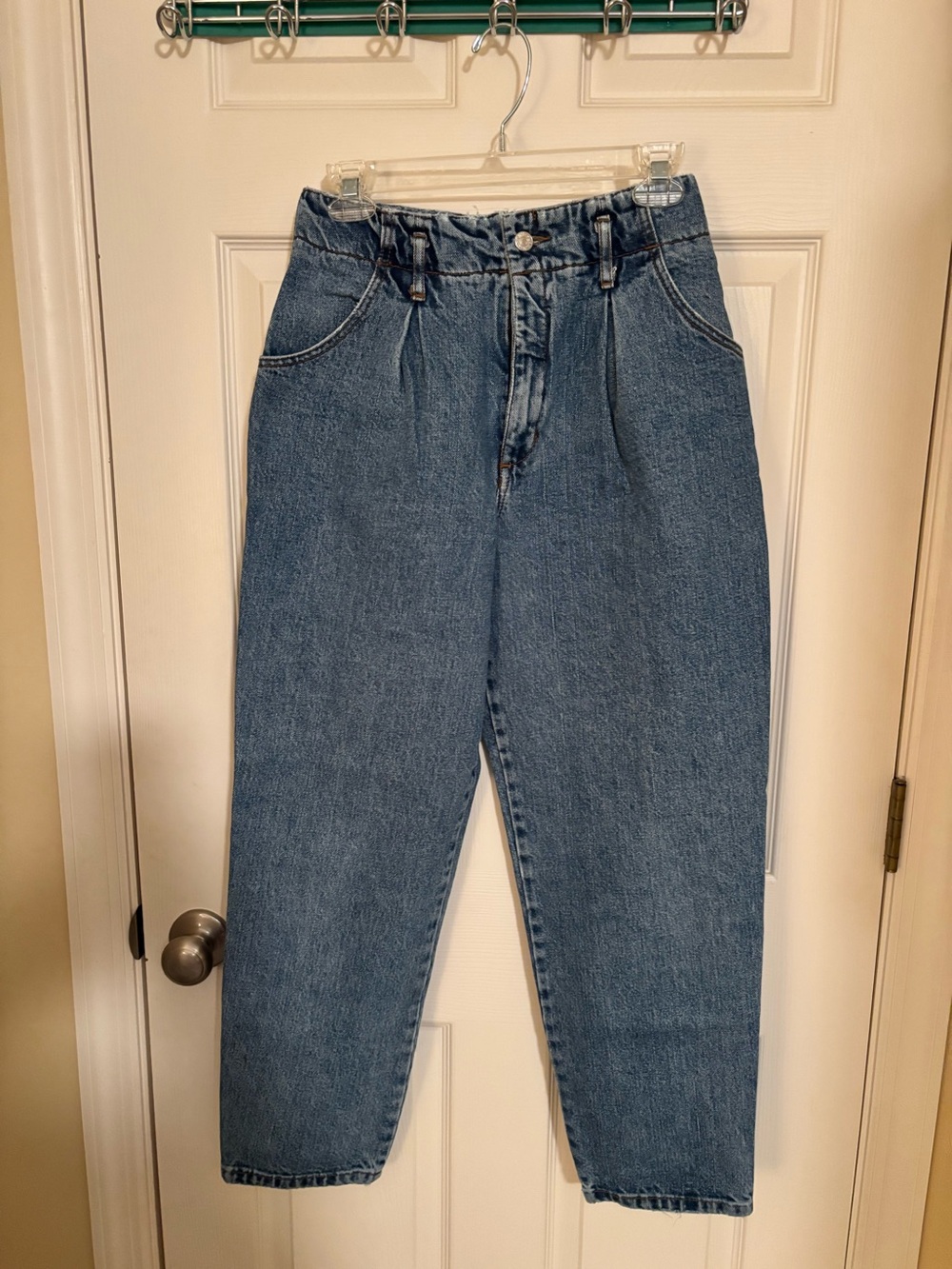Guess vintage Women’s High-Waist Blue Denim Jeans